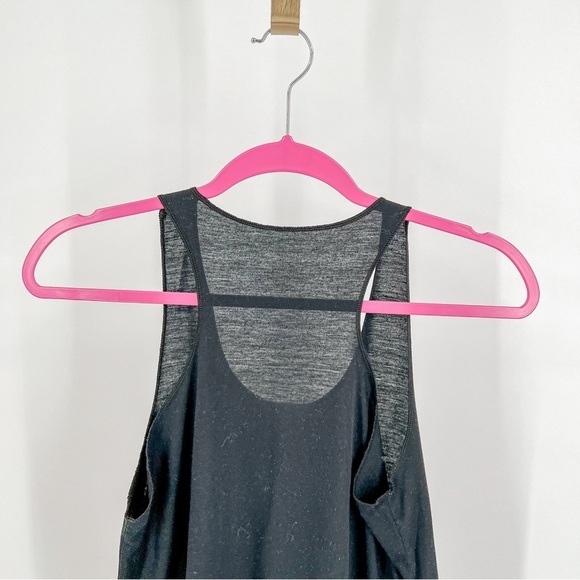 Giraffe Family Tank Top - Picture 3 of 4